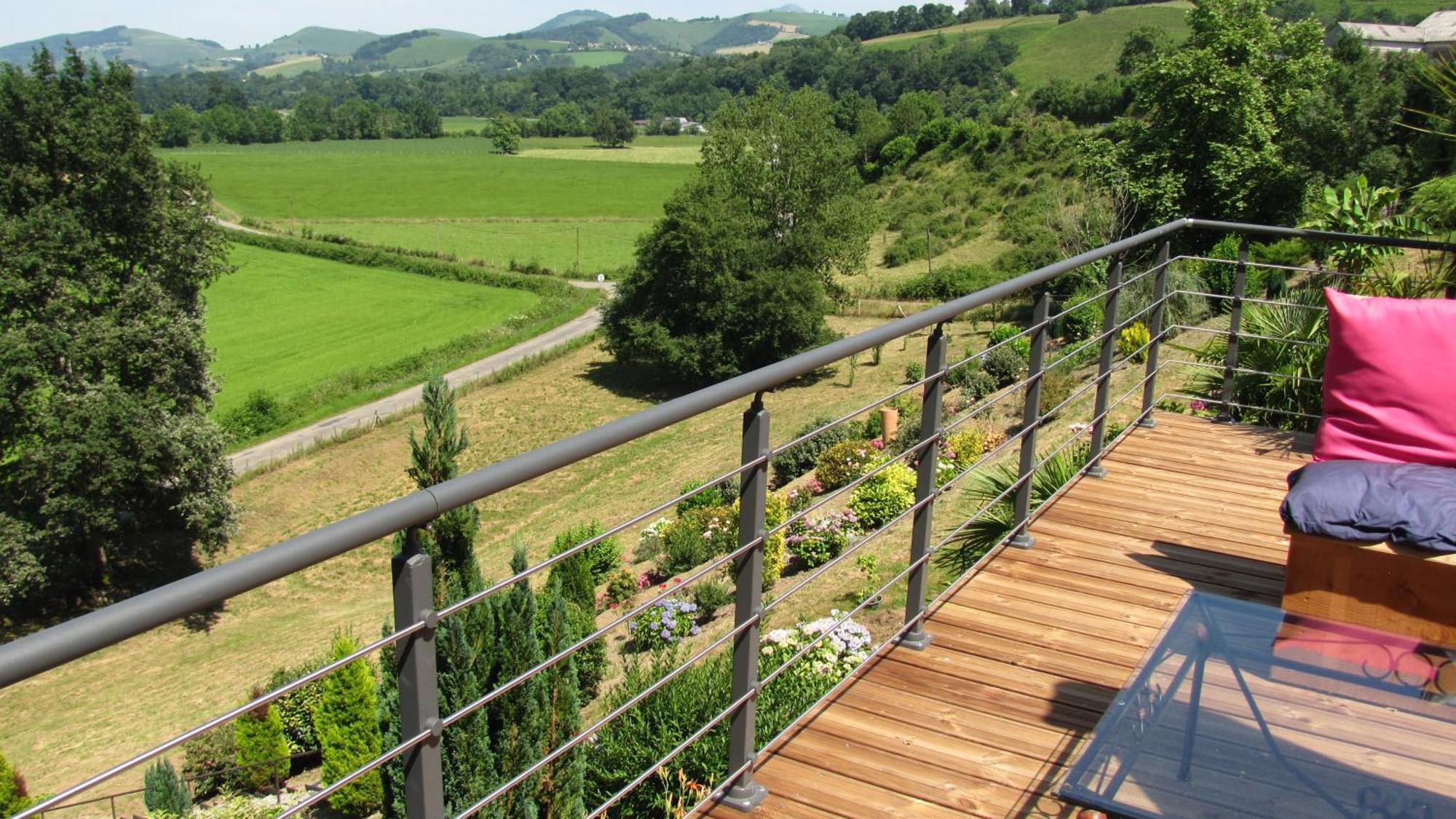 Chateau Porthos Tranquillite Des Pyrenees Lanne-en-Baretous Экстерьер фото