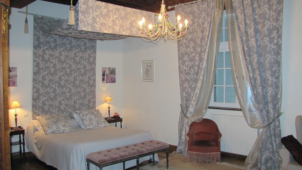 Chateau Porthos Tranquillite Des Pyrenees Lanne-en-Baretous Номер фото